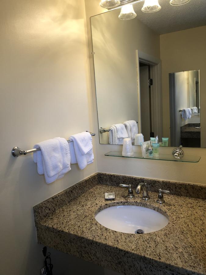 Atlantic Oceanfront Hotel, Wells Beach 외부 사진